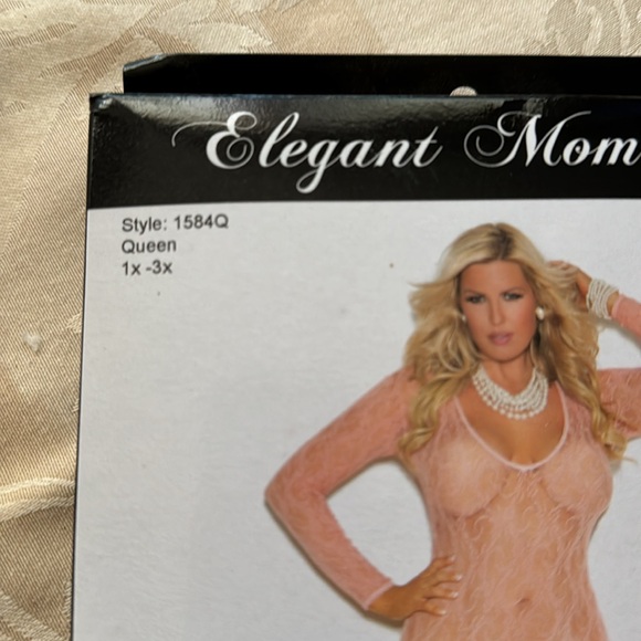 Lace Camisette and stockings 1x/3x new in package - Picture 2 of 4